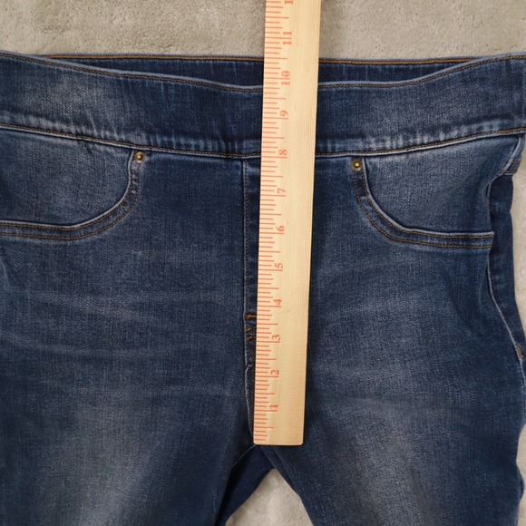 Spanx Women's Skinny Mid Rise Distressed Denim Jeans Stretch 20203R size Medium - Picture 8 of 11